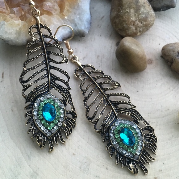 Jewelry - Antique Style Peacock Feather Earrings